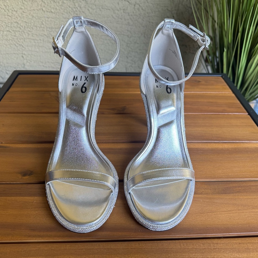 Mix No. 6 Shimmering Silver Heels